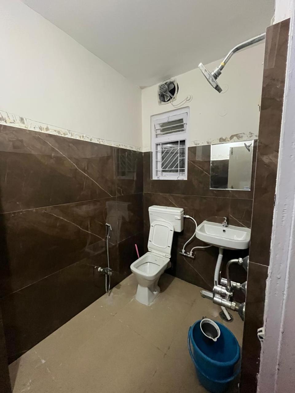 Kanak Laxmi Villa B & B Guwahati Eksteriør billede